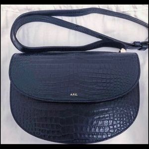 A.P.C Navy Genève bag